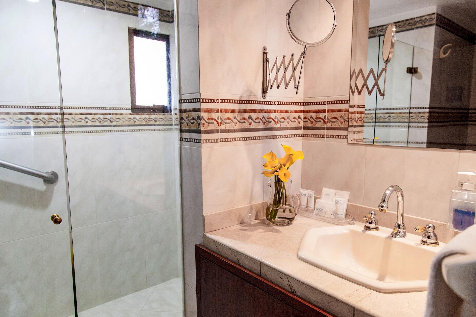 Hotel Casa Laureles Μεντεγίν Εξωτερικό φωτογραφία