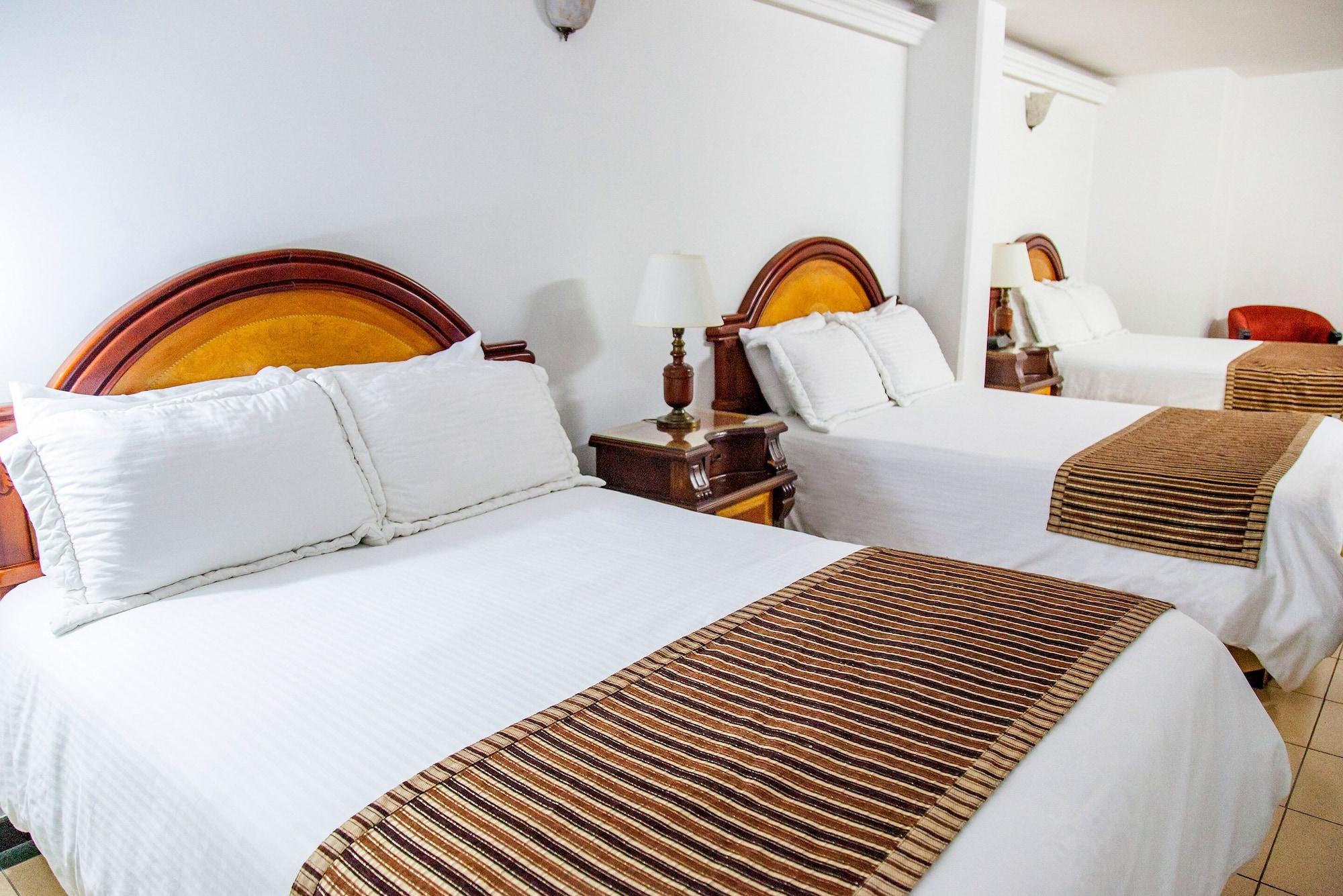 Hotel Casa Laureles Μεντεγίν Εξωτερικό φωτογραφία