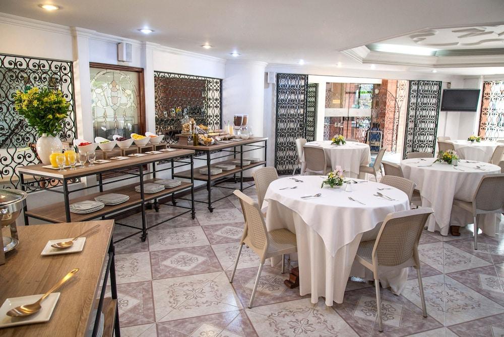 Hotel Casa Laureles Μεντεγίν Εξωτερικό φωτογραφία