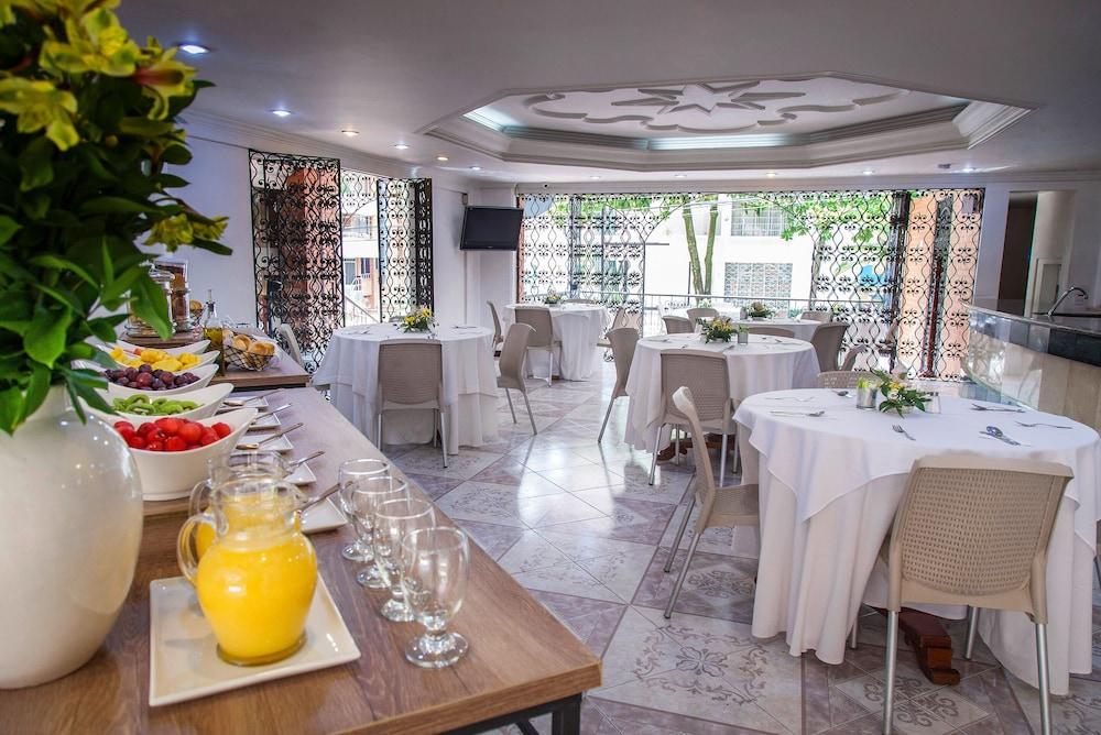 Hotel Casa Laureles Μεντεγίν Εξωτερικό φωτογραφία