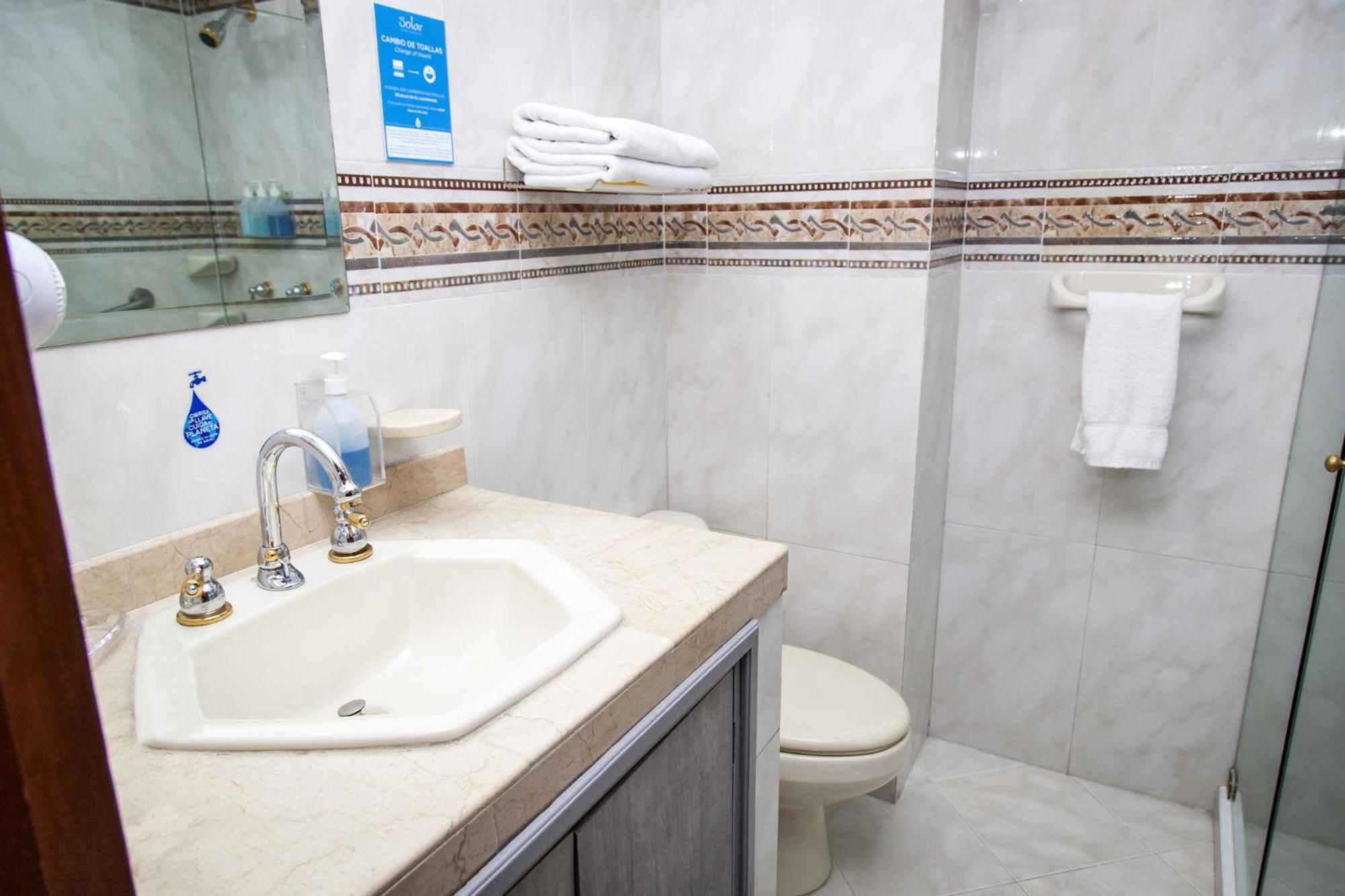 Hotel Casa Laureles Μεντεγίν Εξωτερικό φωτογραφία