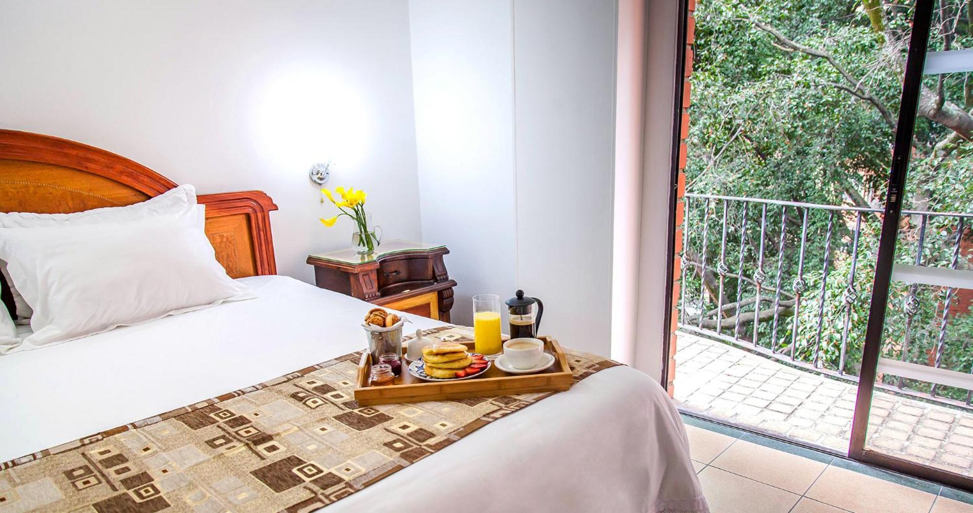 Hotel Casa Laureles Μεντεγίν Εξωτερικό φωτογραφία