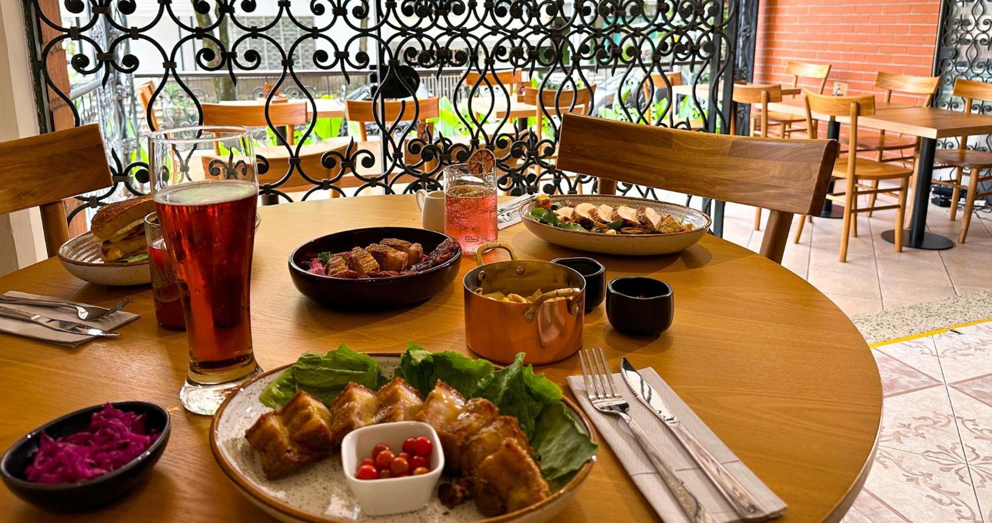 Hotel Casa Laureles Μεντεγίν Εξωτερικό φωτογραφία