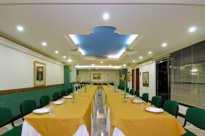Hotel Casa Laureles Μεντεγίν Εξωτερικό φωτογραφία