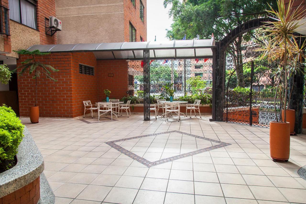 Hotel Casa Laureles Μεντεγίν Εξωτερικό φωτογραφία